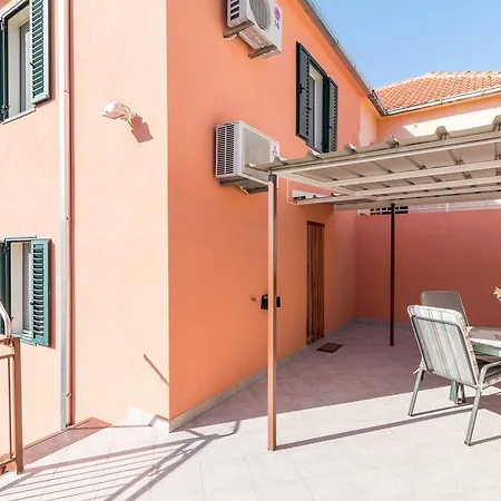Mala Punta Apartamento *