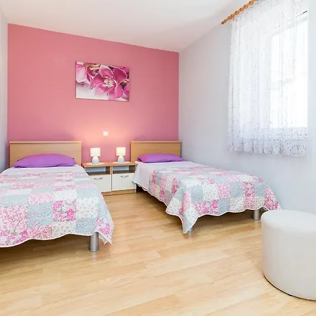 Apartamento Mala Punta *